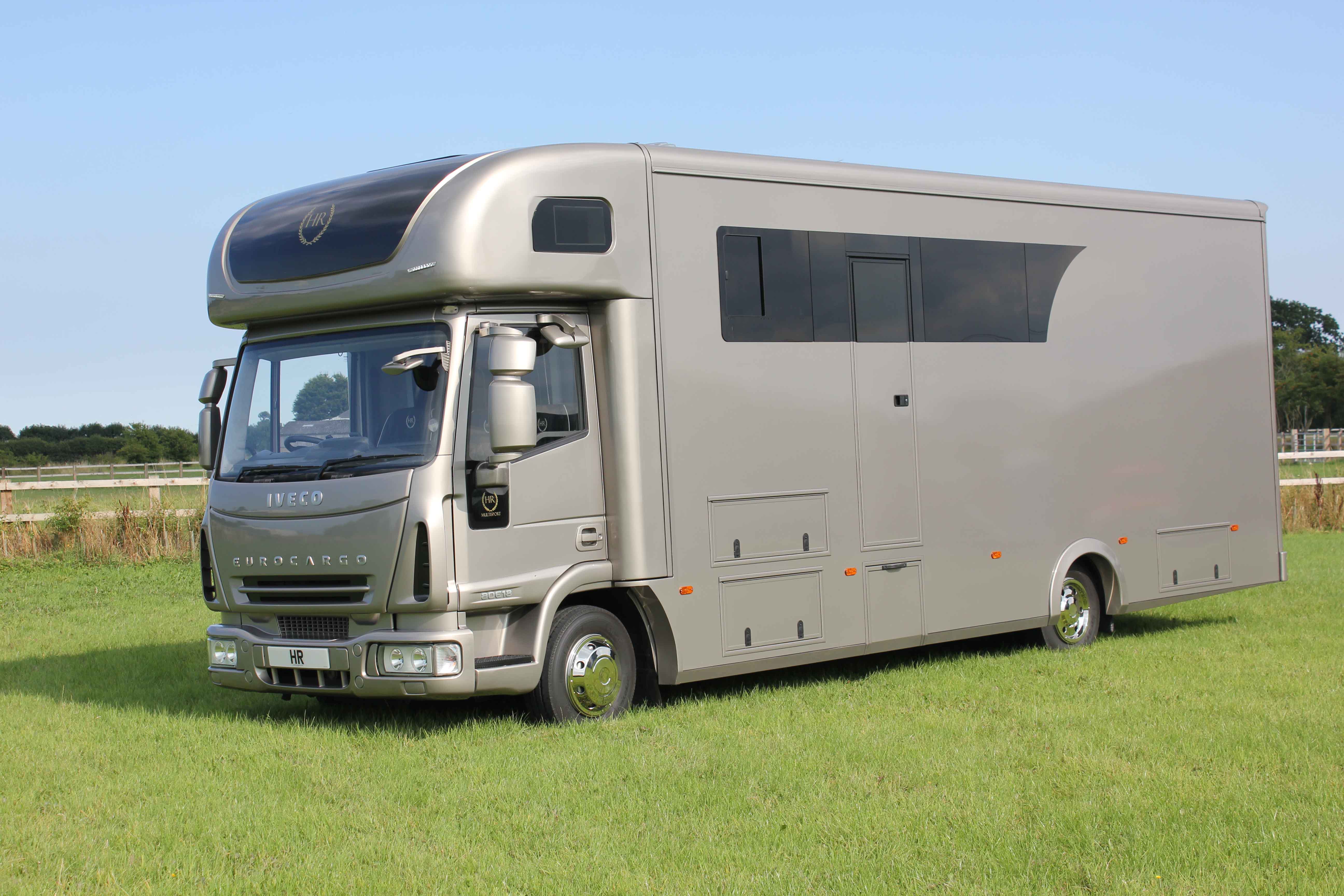 HR Superlite Competitor - Bespoke Race transporter build to order ...